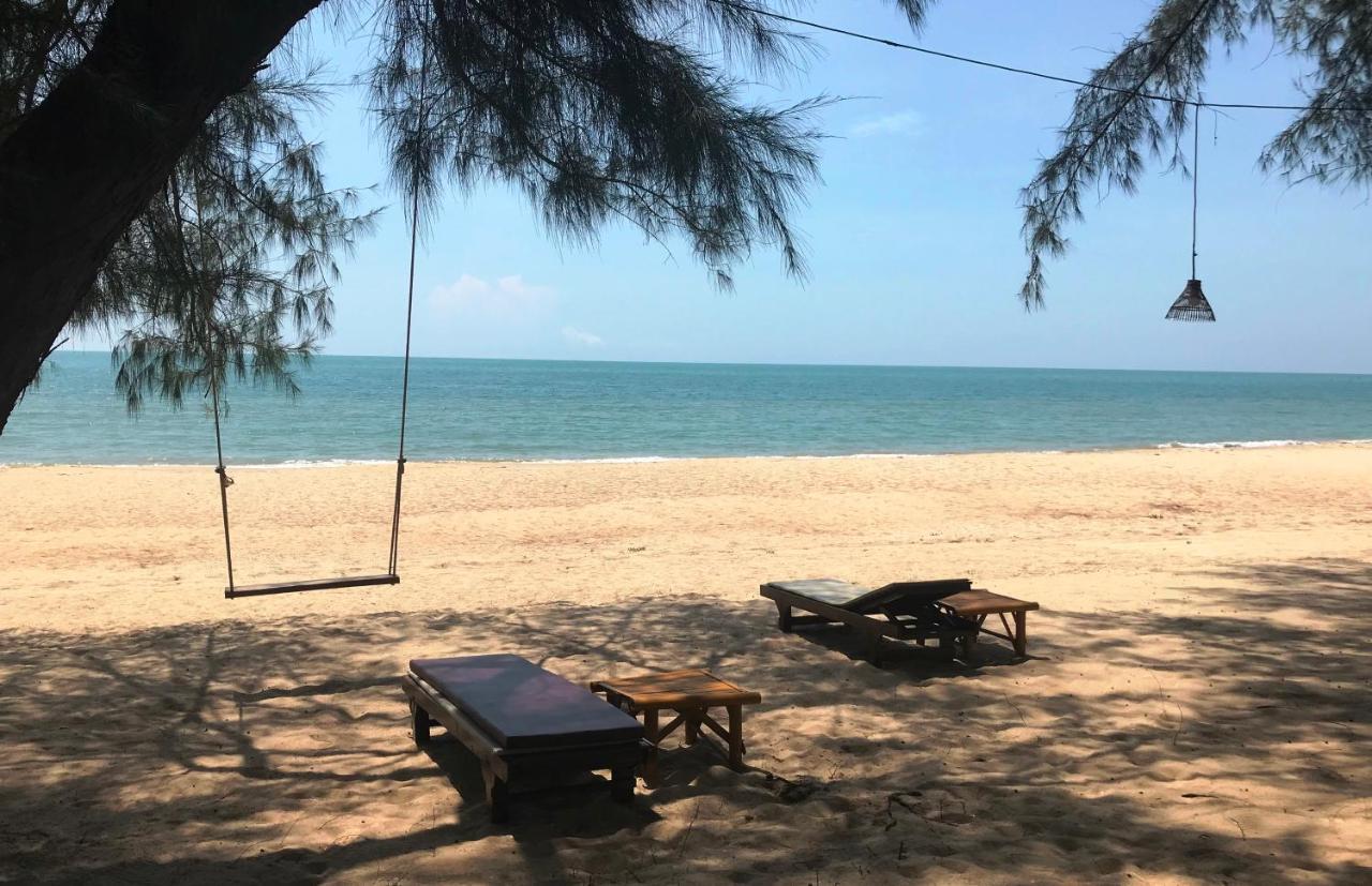 Ao Thai Resort Sathing Phra Exteriör bild
