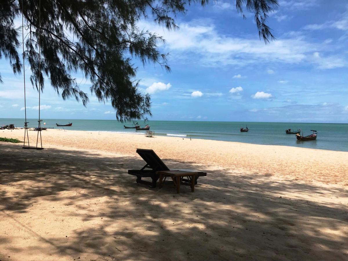 Ao Thai Resort Sathing Phra Exteriör bild