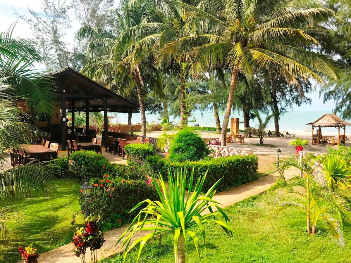 Ao Thai Resort Sathing Phra Exteriör bild