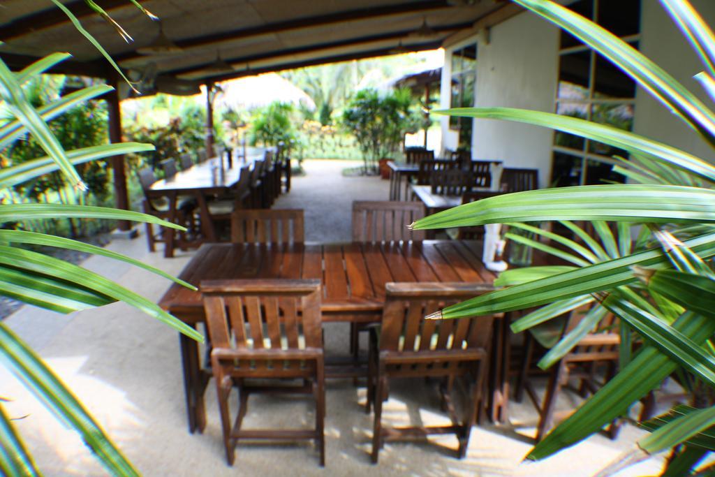 Ao Thai Resort Sathing Phra Exteriör bild
